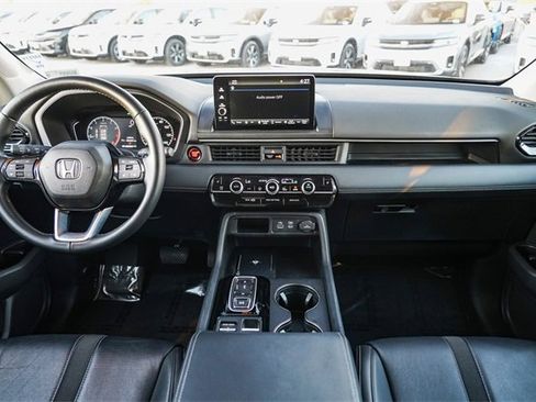 Used 2024 Honda Pilot EX-L image 14