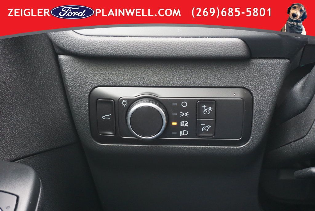 Used 2023 Ford Escape Active AWD/4WD image 28