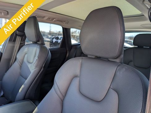 Used 2024 Volvo XC60 T8 Plus w/ Protection Package Premier image 10
