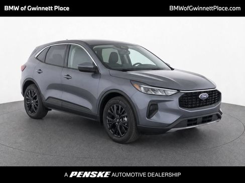 Used 2024 Ford Escape Active w/ Tech Pack #2 FWD image 1