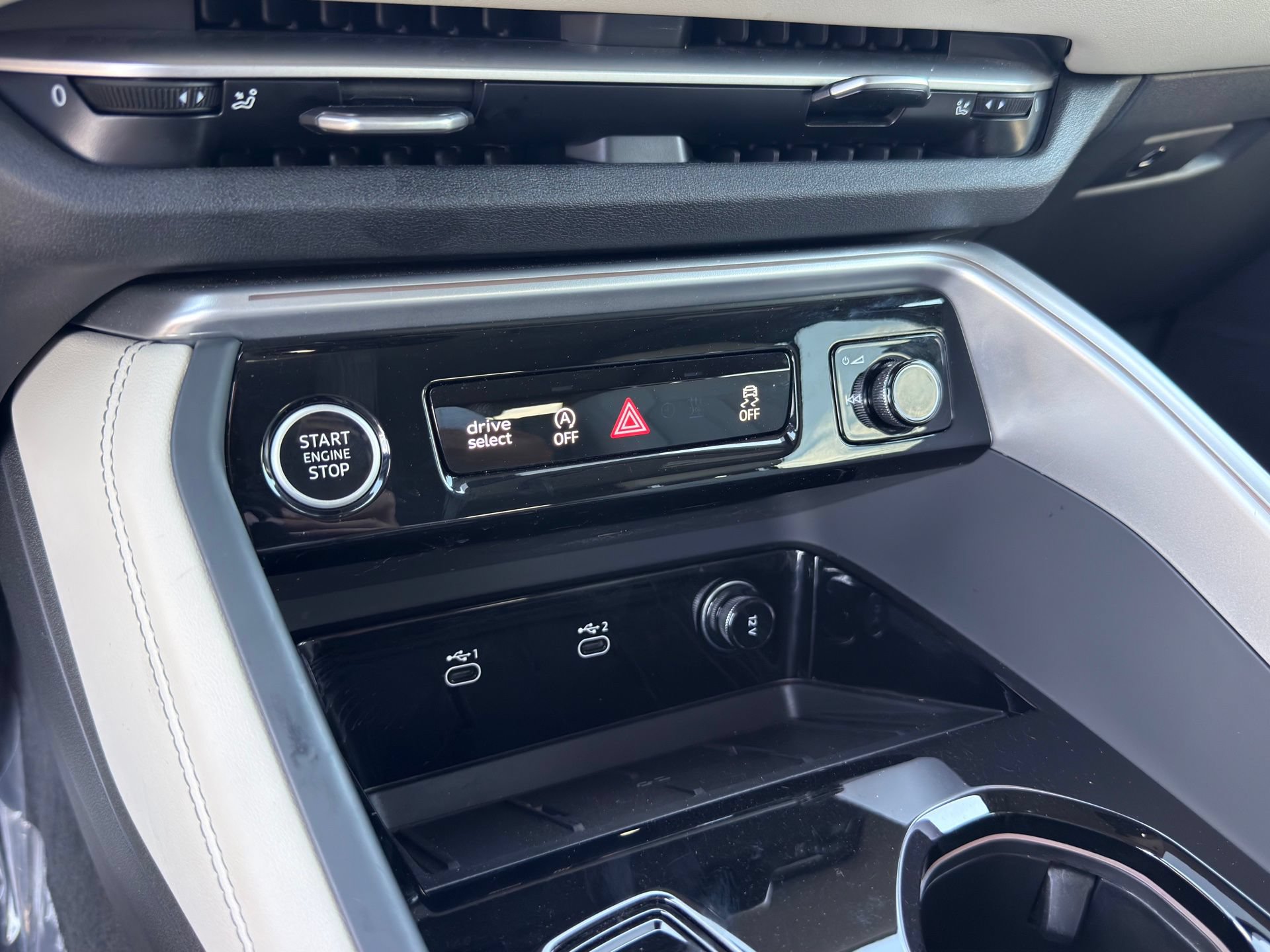 Certified 2025 Audi Q5 Premium w/ Premium Plus AWD/4WD image 18