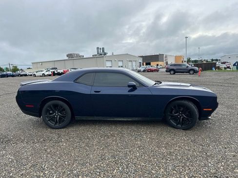 Used 2017 Dodge Challenger SXT w/ Blacktop Package RWD image 10