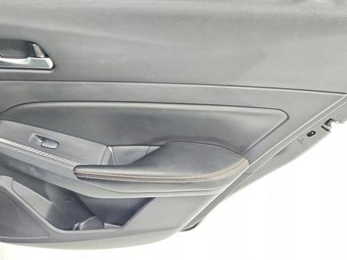 Used 2021 Nissan Altima 2.5 SR image 28