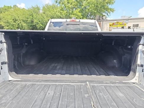 Used 2020 RAM 1500 Laramie AWD/4WD image 12