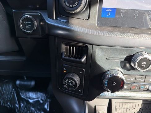 New 2025 Ford F150 Lariat w/ Equipment Group 501A Mid image 17