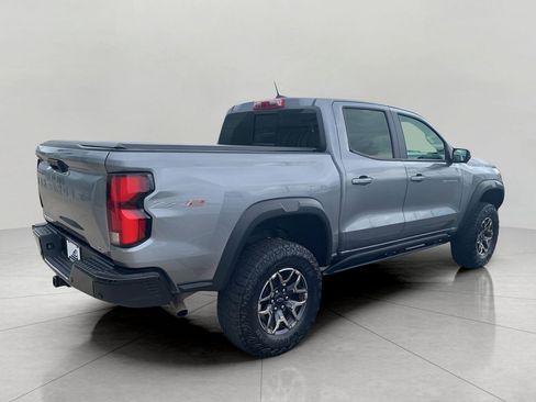 Used 2023 Chevrolet Colorado ZR2 w/ ZR2 Convenience Package III AWD/4WD image 9