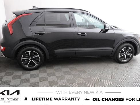 New 2026 Kia Niro EX FWD image 4
