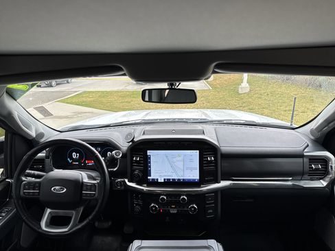 Used 2021 Ford F150 Lariat w/ Equipment Group 501A Mid image 18