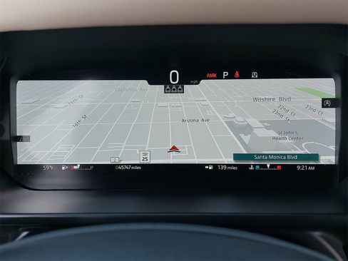 Used 2024 Land Rover Defender 90 X-Dynamic SE image 18