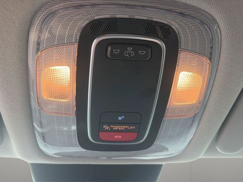 Used 2025 Hyundai Kona SEL FWD image 28