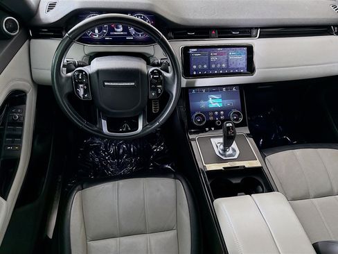 Used 2020 Land Rover Range Rover Evoque R-Dynamic S AWD/4WD image 17