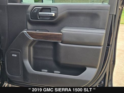 Used 2019 GMC Sierra 1500 SLT w/ SLT Premium Plus Package image 31