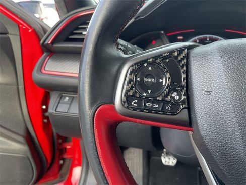 Used 2019 Honda Civic Type R image 16