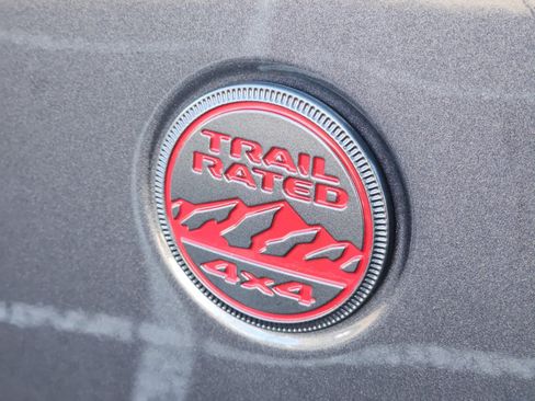 Used 2021 Jeep Gladiator Rubicon w/ Cold Weather Group image 25