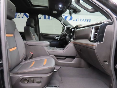 Used 2025 GMC Sierra 2500 AT4 w/ AT4 Premium Plus Package image 34