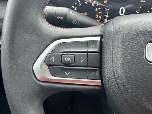 Used 2023 Jeep Compass Trailhawk image 24