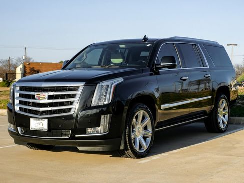 Used 2019 Cadillac Escalade ESV Premium Luxury image 7