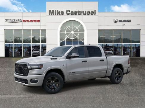 New 2026 RAM 1500 4x4 Crew Cab image 2