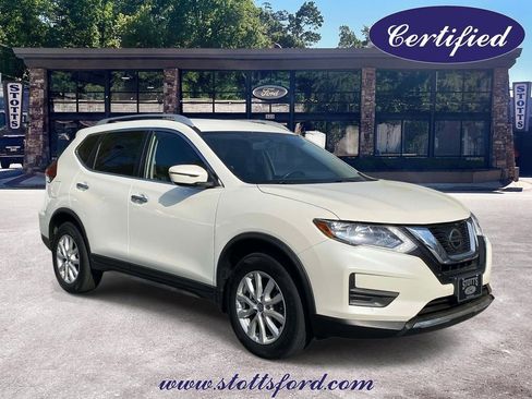 Used 2018 Nissan Rogue SV AWD/4WD image 1
