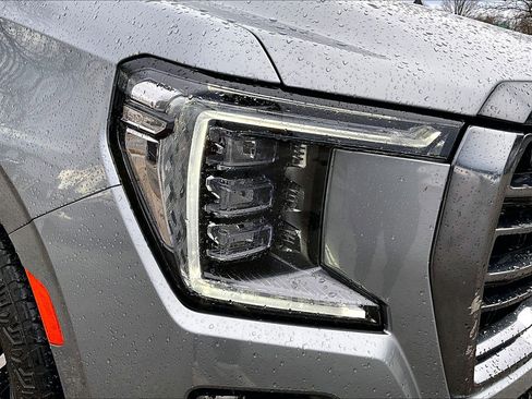 Used 2023 GMC Yukon AT4 w/ LPO, Floor Liner Package image 28