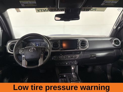 Used 2022 Toyota Tacoma TRD Sport w/ Technology Package image 20