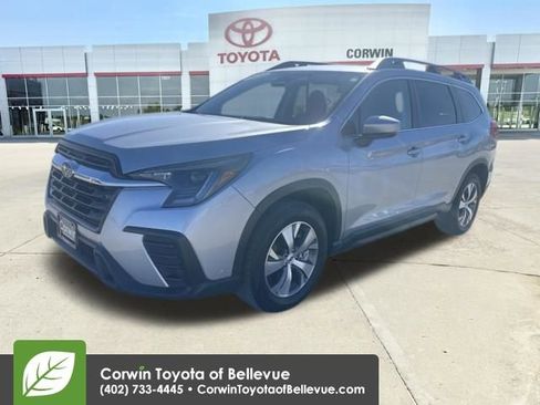 Used 2024 Subaru Ascent Premium w/ Convenience Package image 7