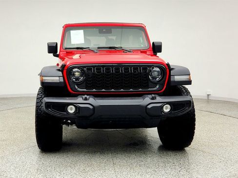 Used 2025 Jeep Wrangler Sport image 2