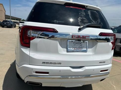 Used 2023 GMC Acadia Denali AWD/4WD image 7