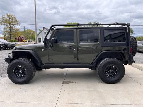 Used 2016 Jeep Wrangler Unlimited Sport w/ Quick Order Package 24S AWD/4WD image 8