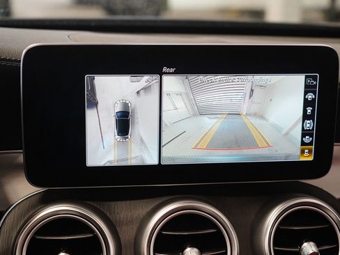 Used 2023 Mercedes-Benz C 300 4MATIC Cabriolet image 28