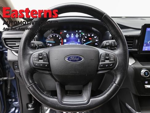 Used 2020 Ford Explorer XLT w/ Equipment Group 202A RWD image 10