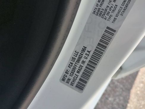 Used 2022 RAM 1500 Big Horn AWD/4WD image 35