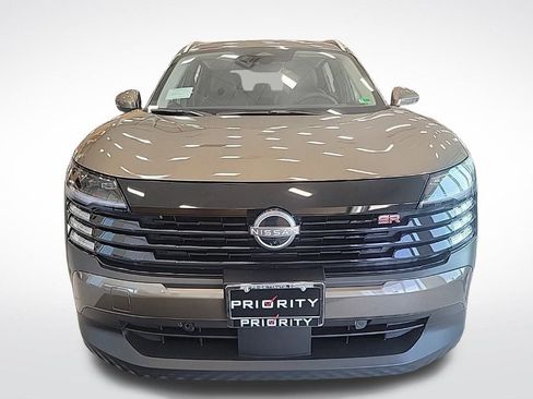 New 2025 Nissan Kicks SR w/ SR Premium Package image 8