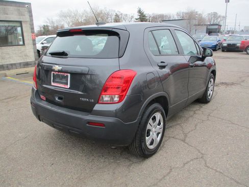 Used 2016 Chevrolet Trax LS image 5