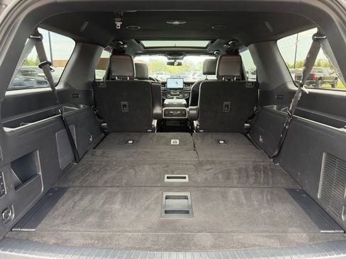 Used 2022 Ford Expedition Max Limited AWD/4WD image 37
