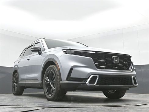 Used 2025 Honda CR-V Sport Touring image 42