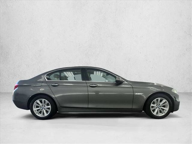 Used 2015 BMW 528i xDrive Sedan AWD/4WD image 4