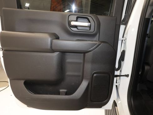 Used 2024 Chevrolet Silverado 2500 Custom w/ Custom Convenience Package AWD/4WD image 20