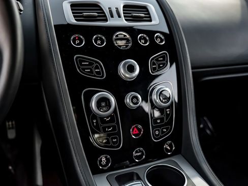 Used 2016 Aston Martin Rapide S image 24