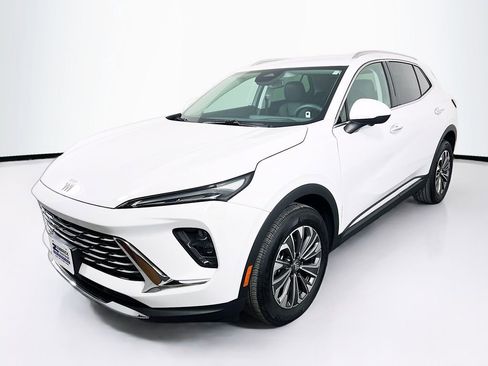 Certified 2024 Buick Envision Preferred image 3