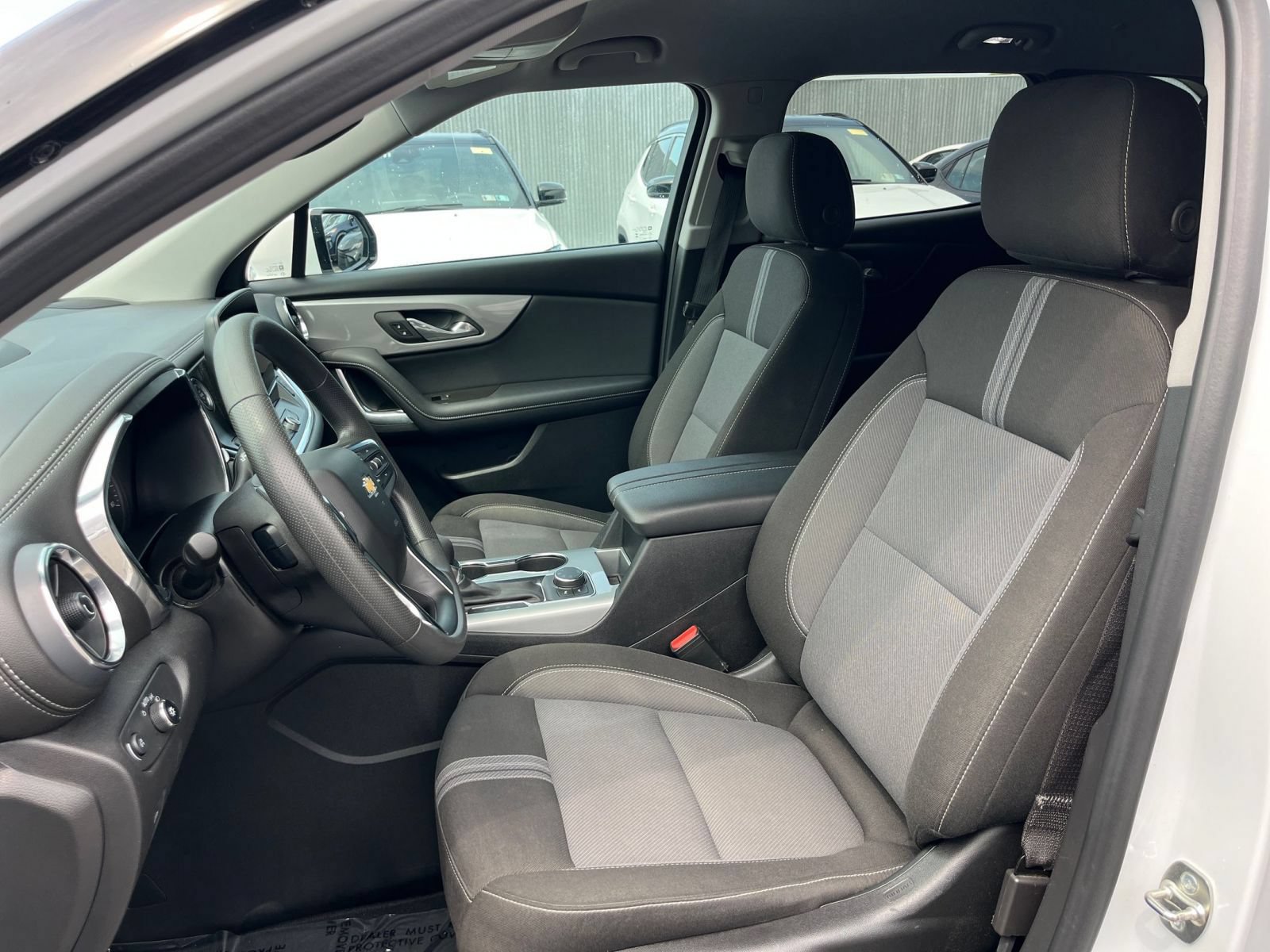 Used 2026 Chevrolet Blazer LT AWD/4WD image 36