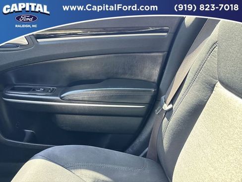 Used 2023 Chrysler 300 Touring w/ Sport Appearance Package RWD image 27