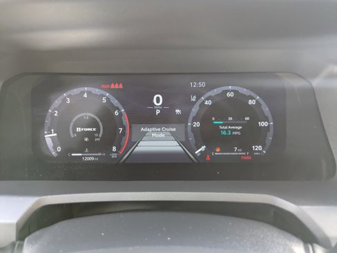 Used 2024 Toyota Tacoma TRD Off-Road image 17