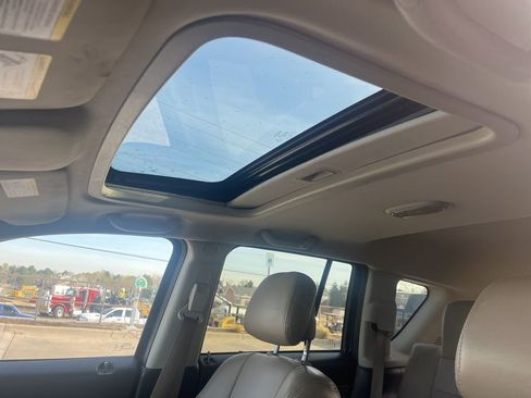 Used 2016 Jeep Compass High Altitude image 12