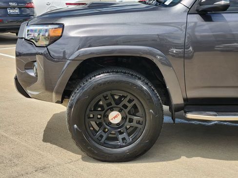 Used 2014 Toyota 4Runner SR5 Premium RWD image 8
