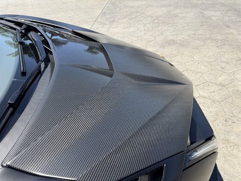 Used 2025 Lamborghini Revuelto AWD/4WD image 5