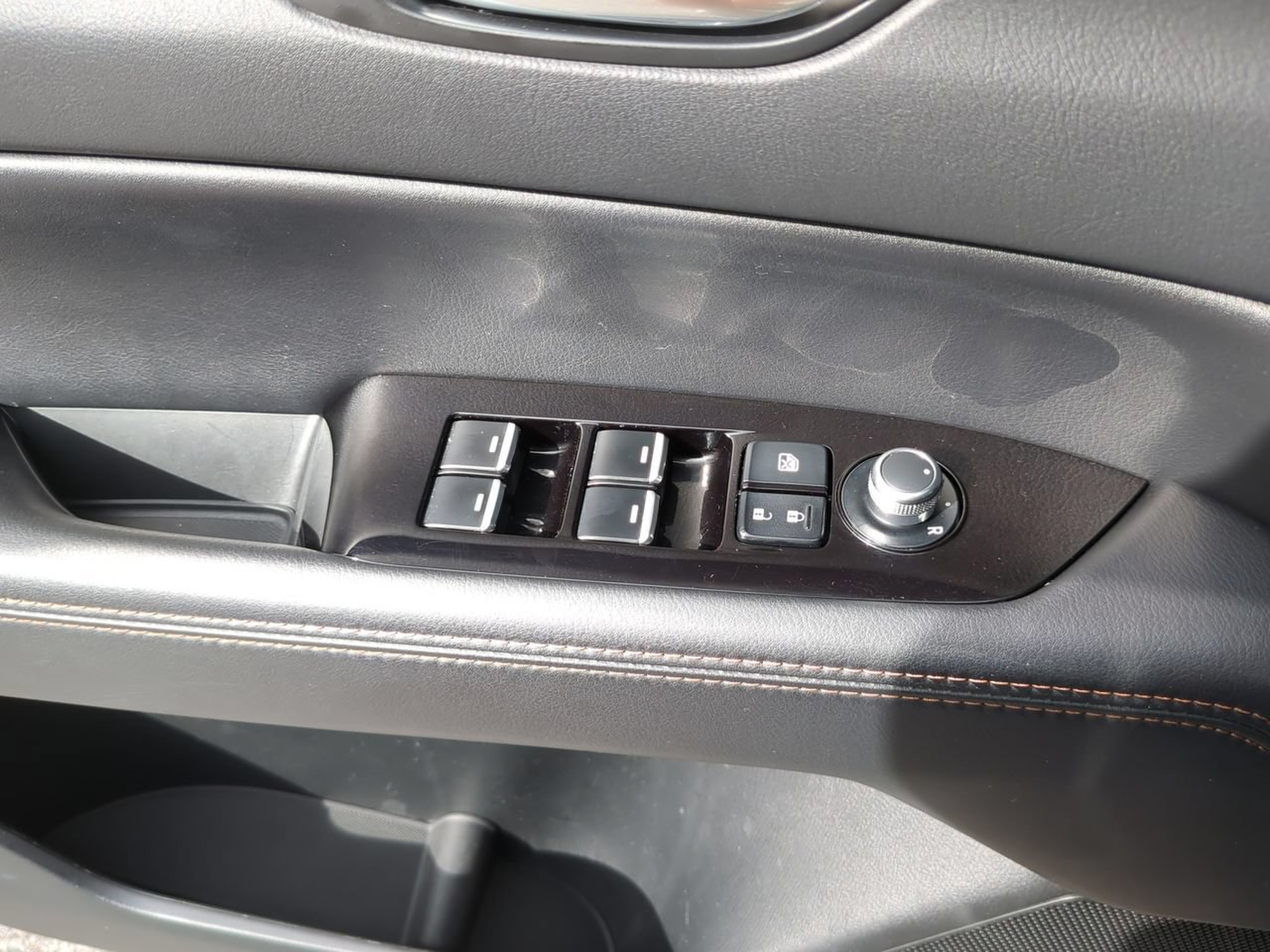 Used 2023 MAZDA CX-5 AWD 2.5 S w/ Premium Package image 17