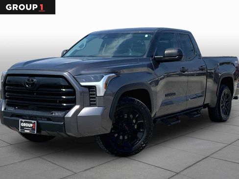 Used 2022 Toyota Tundra SR5 RWD image 1
