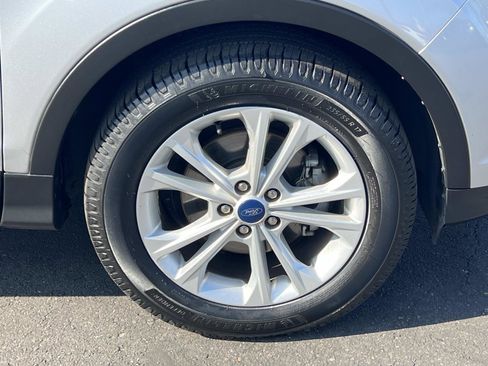 Used 2018 Ford Escape SE w/ SE Sync 3 Package image 27