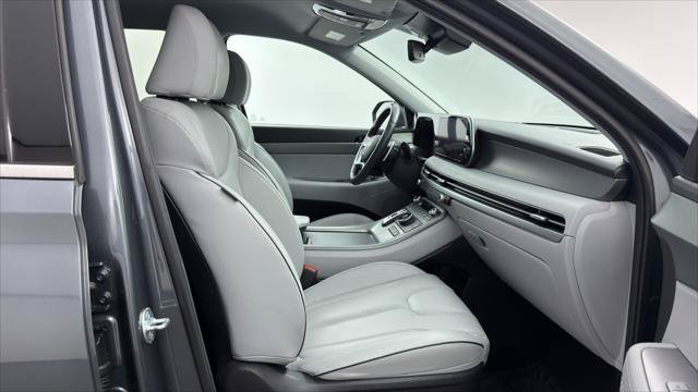 Used 2025 Hyundai Palisade SEL FWD image 23